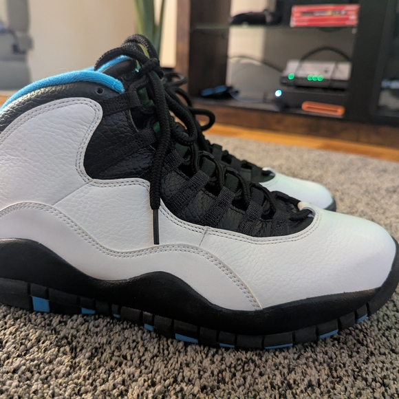 Jordan 10 Powder Blue - Picture 3 of 11